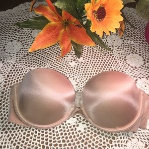 VS Biofit Multi Strapless Bra Size: 32C